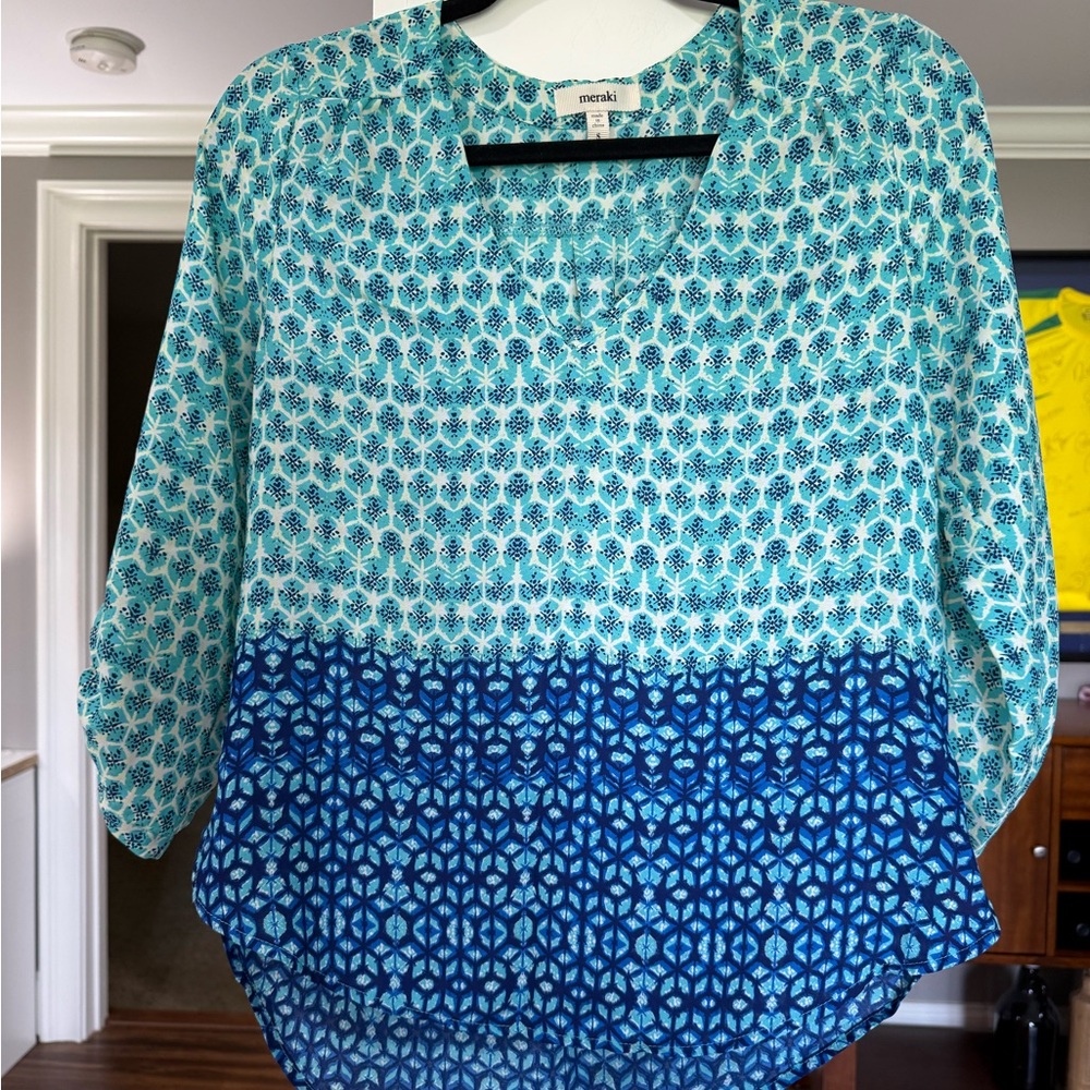 meraki Two-Tone Blue Printed V-Neck Blouse